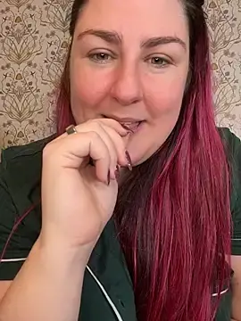 Lacey-BBW  live sex cam