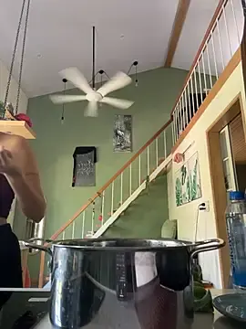 LandKellys  live sex cam