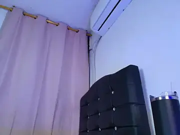 Mia_depp  live sex cam