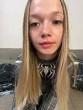 Tender-Mia  live sex cam