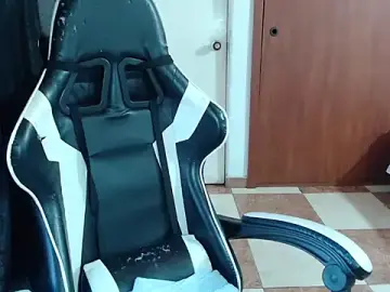 Hann_ya06  live sex cam