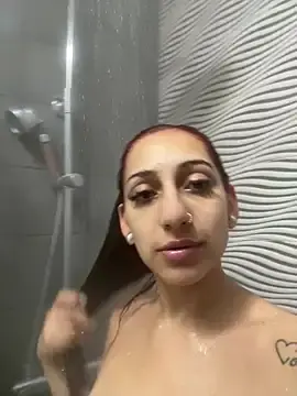 Julialupato  live sex cam