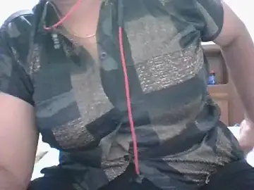 Snehashreyatamil  live sex cam