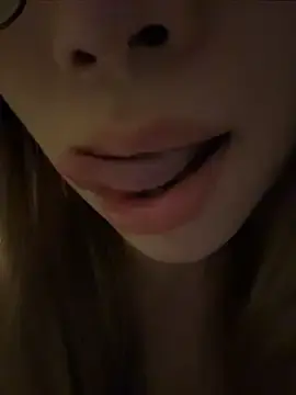 Xiaozz-001  live sex cam