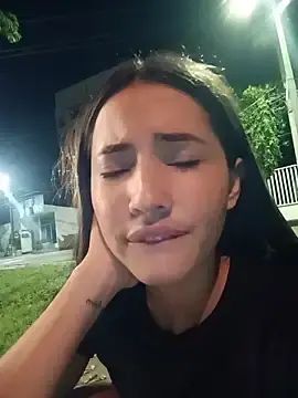 -Nicol  live sex cam