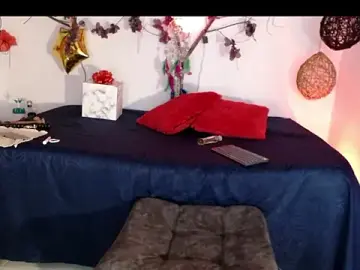 Dulcee_M4ria17  live sex cam