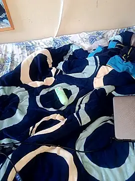 Ebony_June  live sex cam