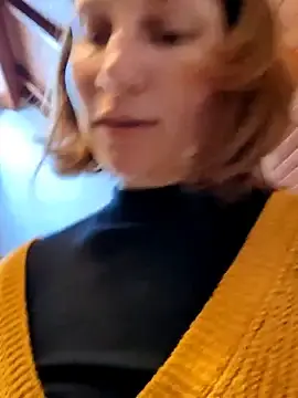 Julialexxxx  live sex cam