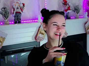 MaddySpears  live sex cam