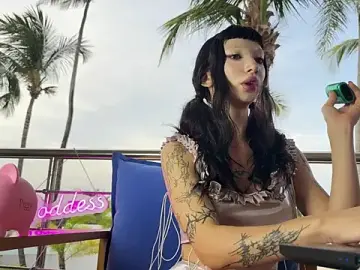 Marcellean  live sex cam