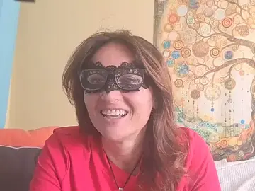 Mundo_22  live sex cam