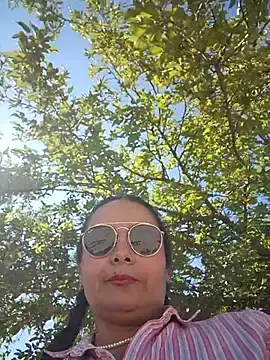 Bellapaty  live sex cam