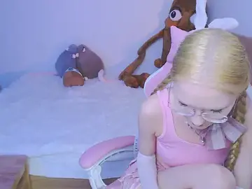 Blush  live sex cam