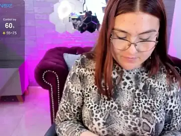 Conniejames_m  live sex cam