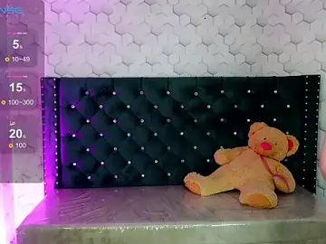 Conniejames_m  live sex cam