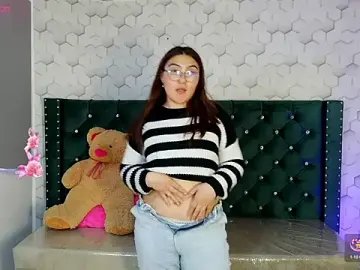 Conniejames_m  live sex cam
