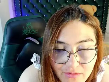 Conniejames_m  live sex cam