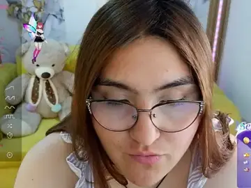 Conniejames_m  live sex cam
