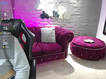 Conniejames_m  live sex cam