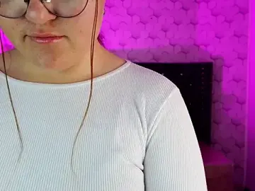 Conniejames_m  live sex cam