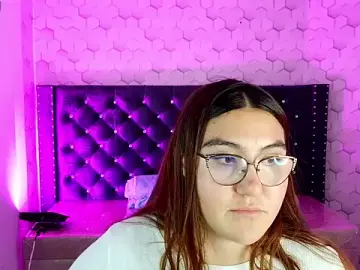 Conniejames_m  live sex cam