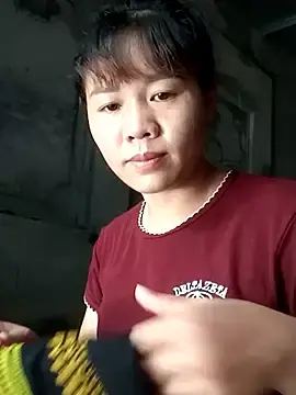 Minh-nguyet  live sex cam
