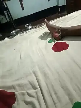 Sangitamidnight  live sex cam