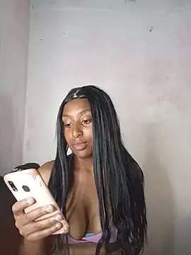 Sweett_brunettee  live sex cam