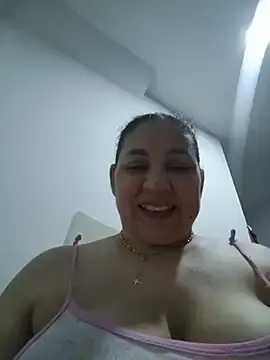 MirandaSoto  live sex cam