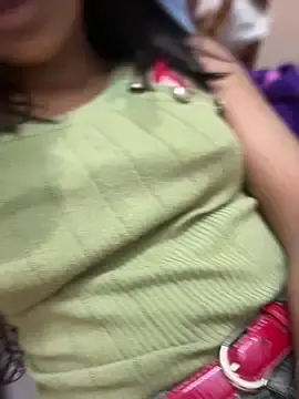 Rani-hot1  live sex cam