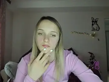 RouseReed  live sex cam