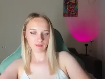 RouseReed  live sex cam
