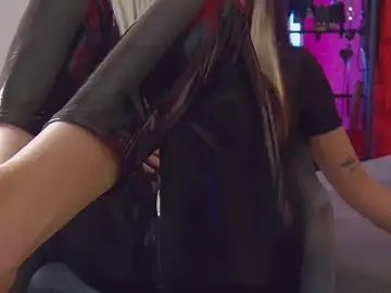 SweetySonya  live sex cam