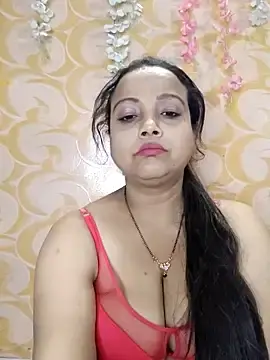 Hornypiu697  live sex cam