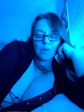 M_o_na_x  live sex cam