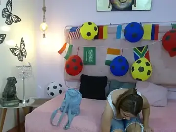 Rose_veronica  live sex cam