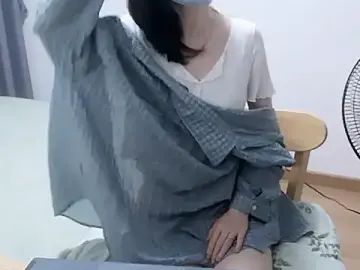 Xinyibao  live sex cam