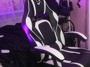 18km_from_you  live sex cam