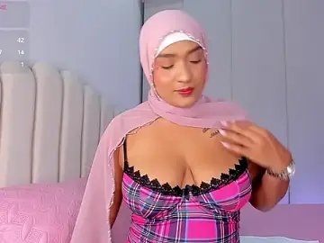 Amira-Zahra  live sex cam