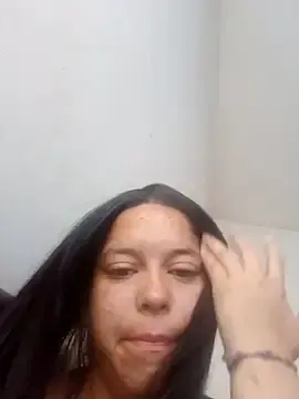GeneMora  live sex cam