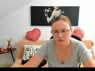 IrenneBates  live sex cam