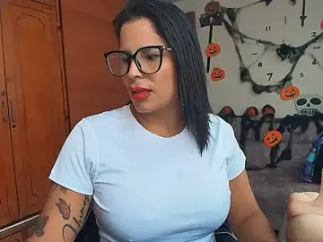 Majo_Soussa  live sex cam