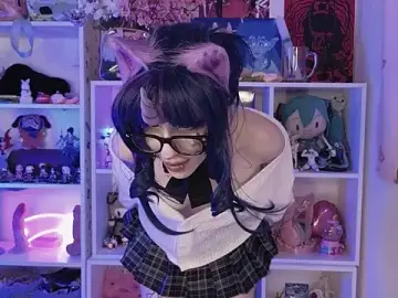 Nana_stolass  live sex cam
