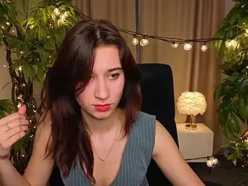 SuzanneJackson  live sex cam