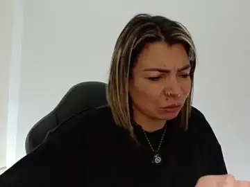 Charlotedoll  live sex cam