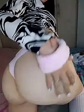 You_yuyuu  live sex cam