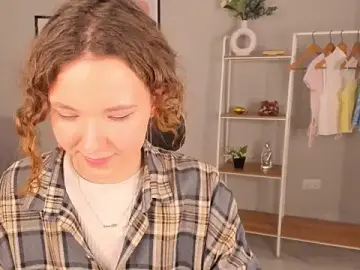 Keily_Nimmnez  live sex cam