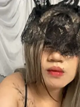 Miumiu6969  live sex cam