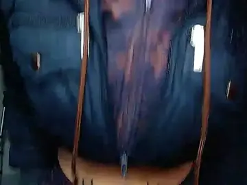 Violettasquirt  live sex cam