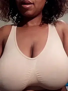 Realsquirter  live sex cam